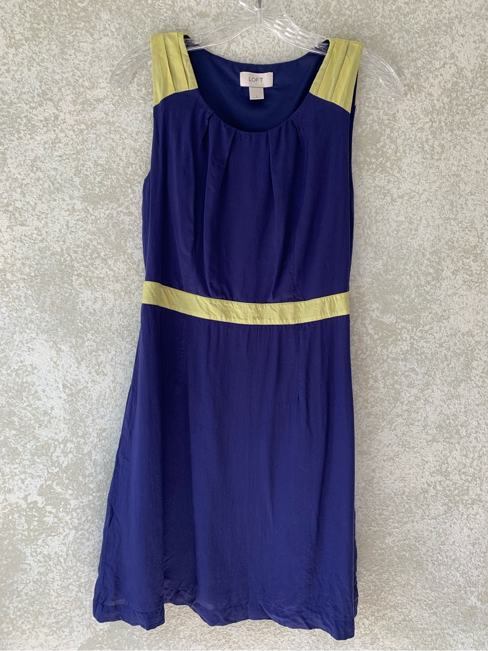 LOFT Navy Dress with Lime Contrast Trim Size 2